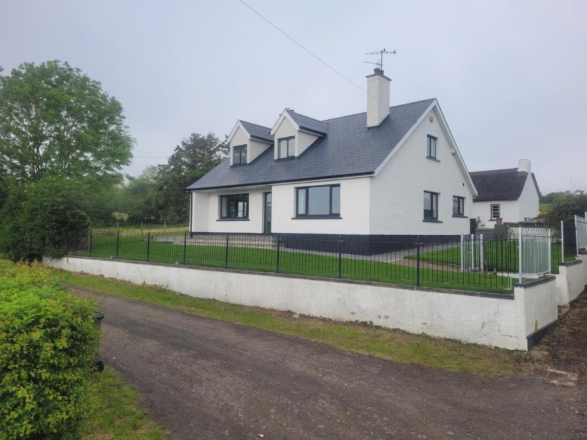 Villa Helen'S Maghera  Exterior foto